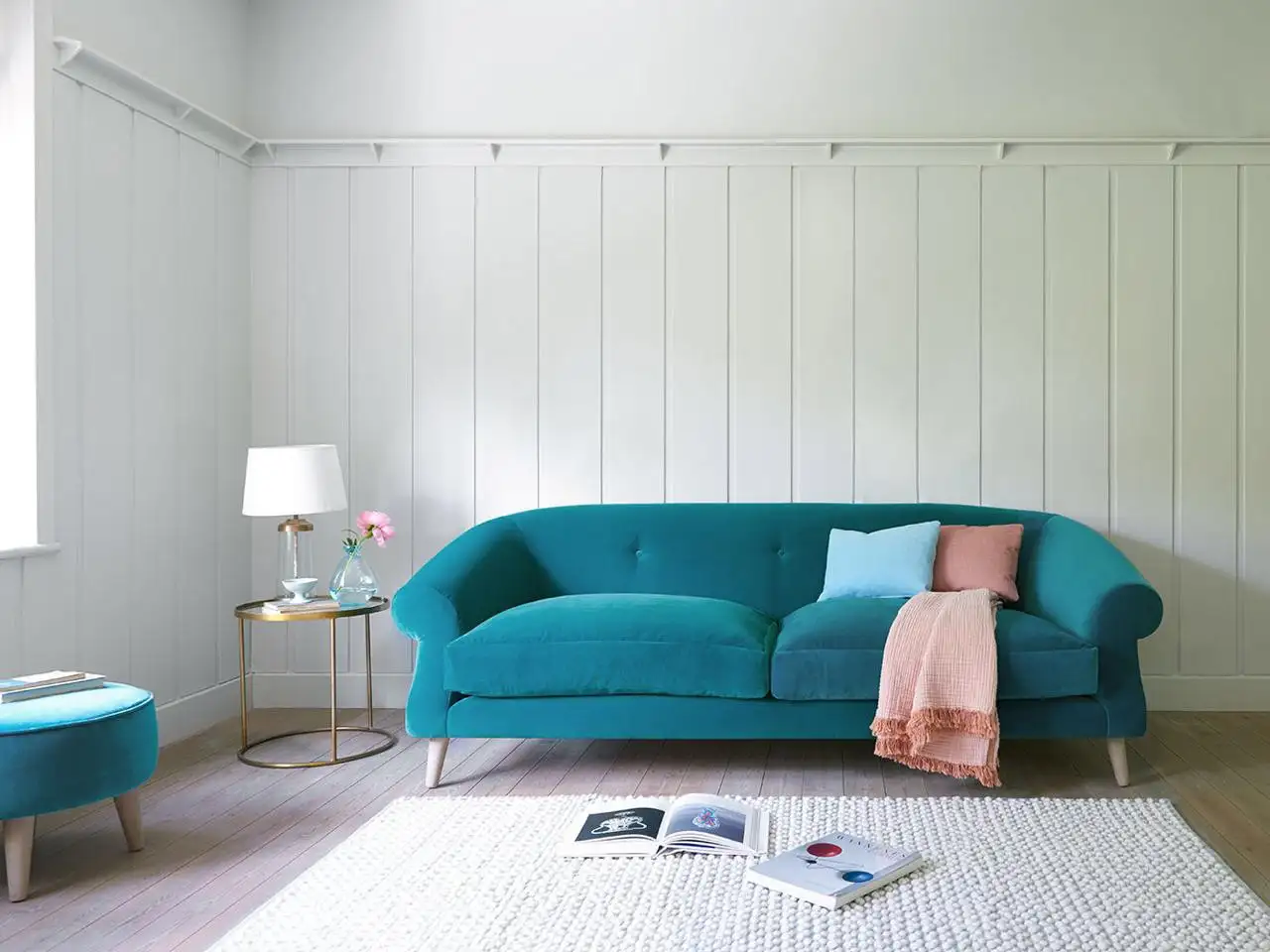 كنبة ثلاث مقاعد خشب زان أحمر وقماش كتان أو قطيفة MS-11185