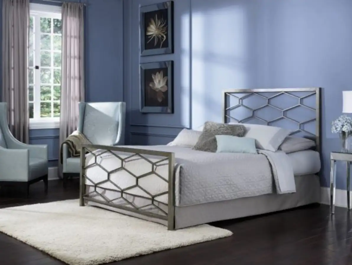 سرير مودرن مصنوع من حديد ستيل MS-13133