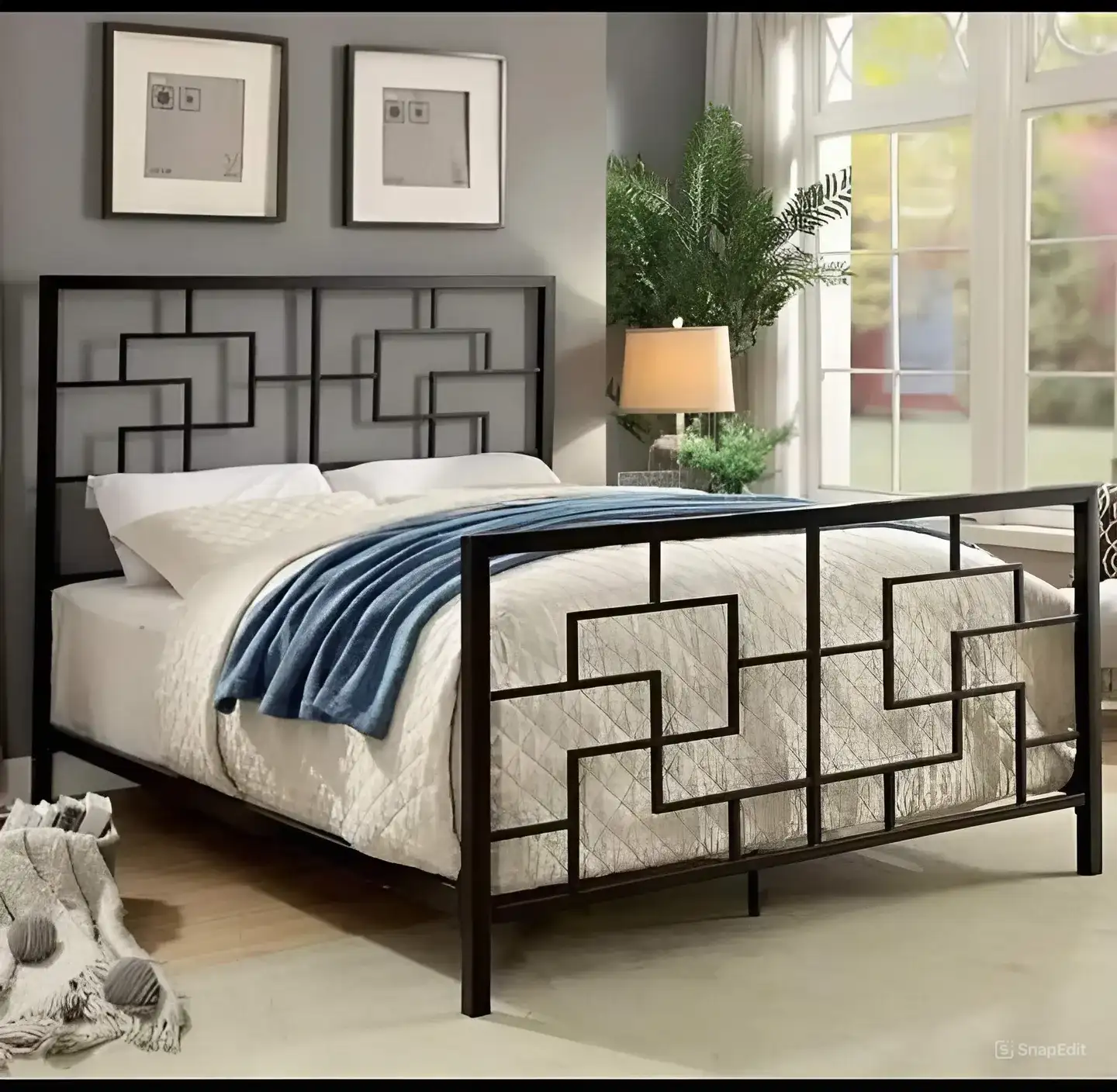 سرير مودرن مصنوع من حديد ستيل دهانات الكتروستاتيك عالي الجودة MS-11557