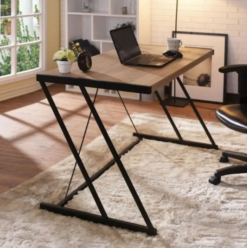 مكتب مزود برف وبأربع أدراج خشب MS-12104