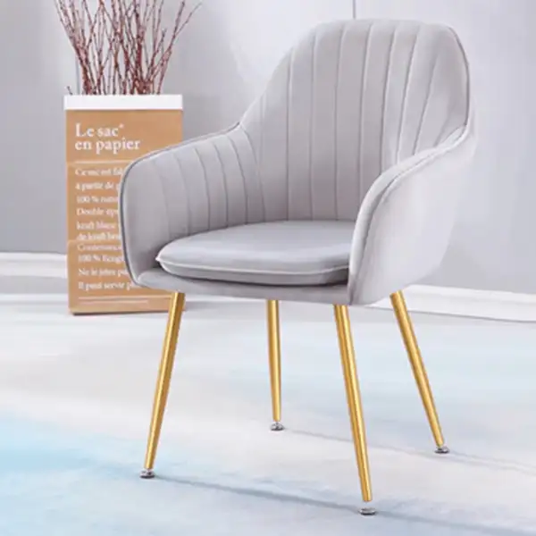 تعرف على أسرار اختيار قماش كرسي السفرة