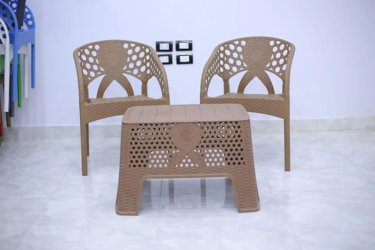 طقم كراسي نفرتيتي بالشلتة مصنوع من بلاستيك عالي الجودة MS-8972