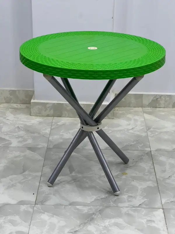 Shams Table with Metal Legs made of Plastic MS-8997