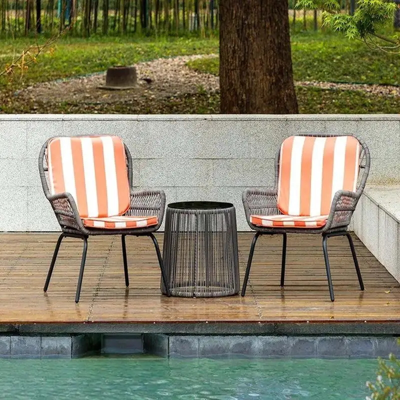 Set of 2 rattan chairs and tables MS-M307