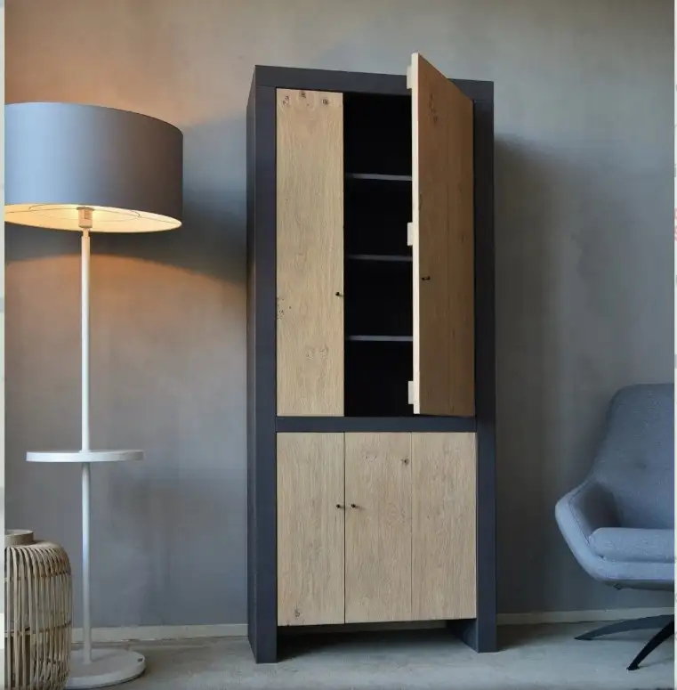 Dressing room made of electrostatically treated steel and counter wood, high quality MS-11603