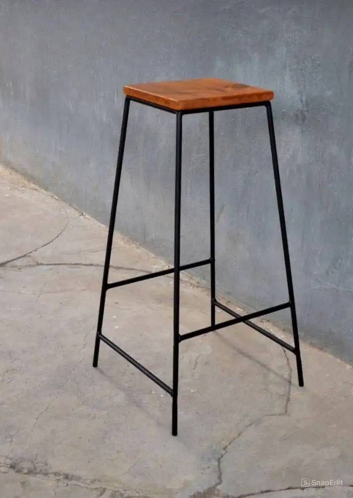 كرسي بار مودرن مصنوع من حديد دهان الكتروستاتيك وخشب طبيعي عالي الجودة MS-13066