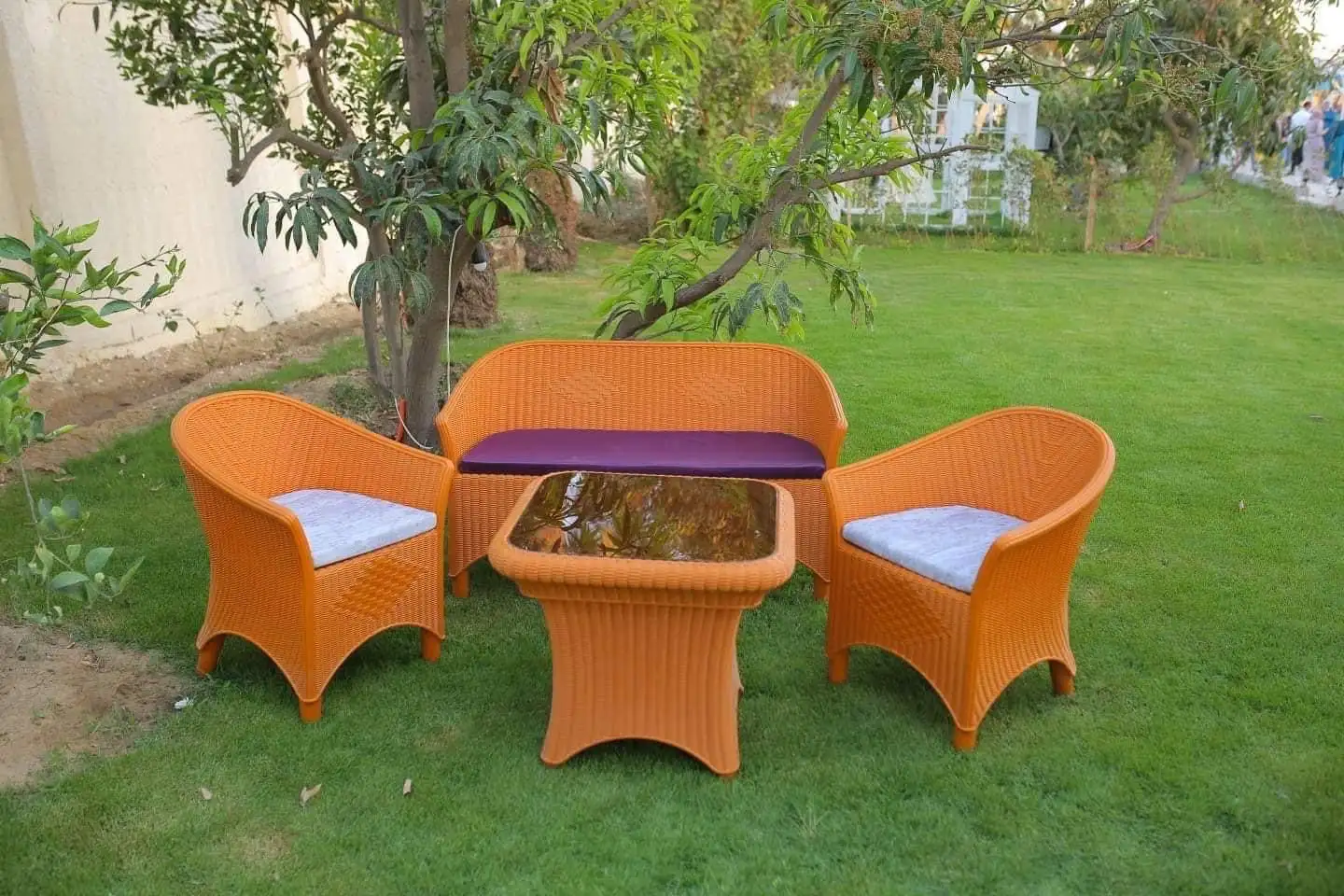 طقم خارجي مصنوع من بلاستيك بيور عالي الجودة MS-13445