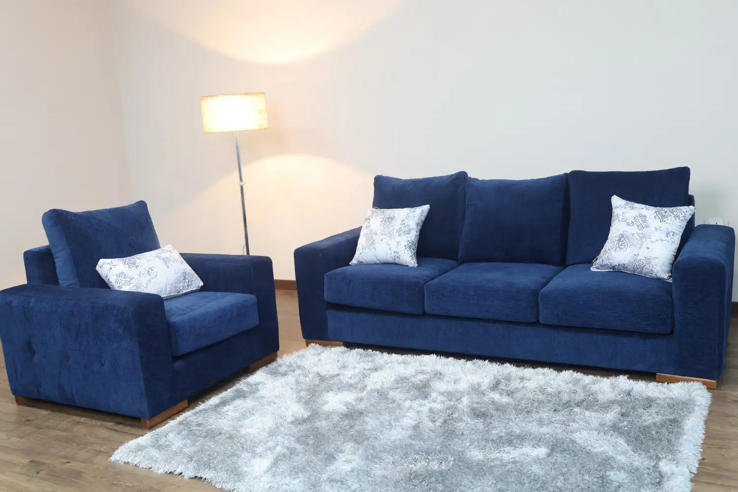 طقم انتريه شاهين كنبه ٣ مقعد كنبه ٢ مقعد ١ كرسي MS-13535