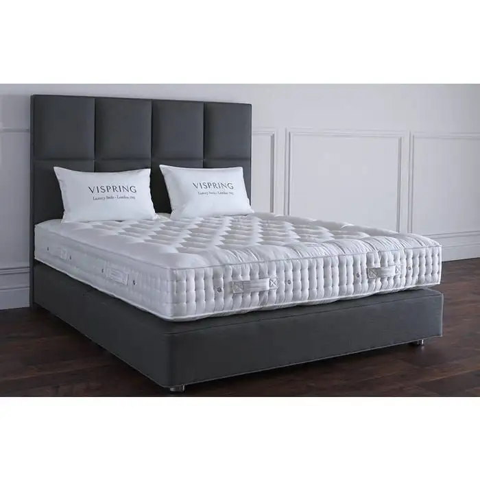 Modern Bed made of Natural Counter Wood and Oak MS-9354