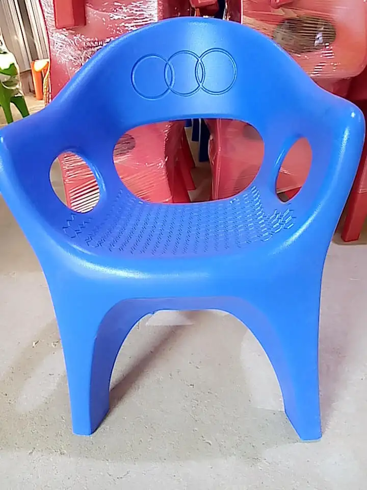 Large Rock Jumbo Chair made of Pure High-Quality Plastic MS-9903