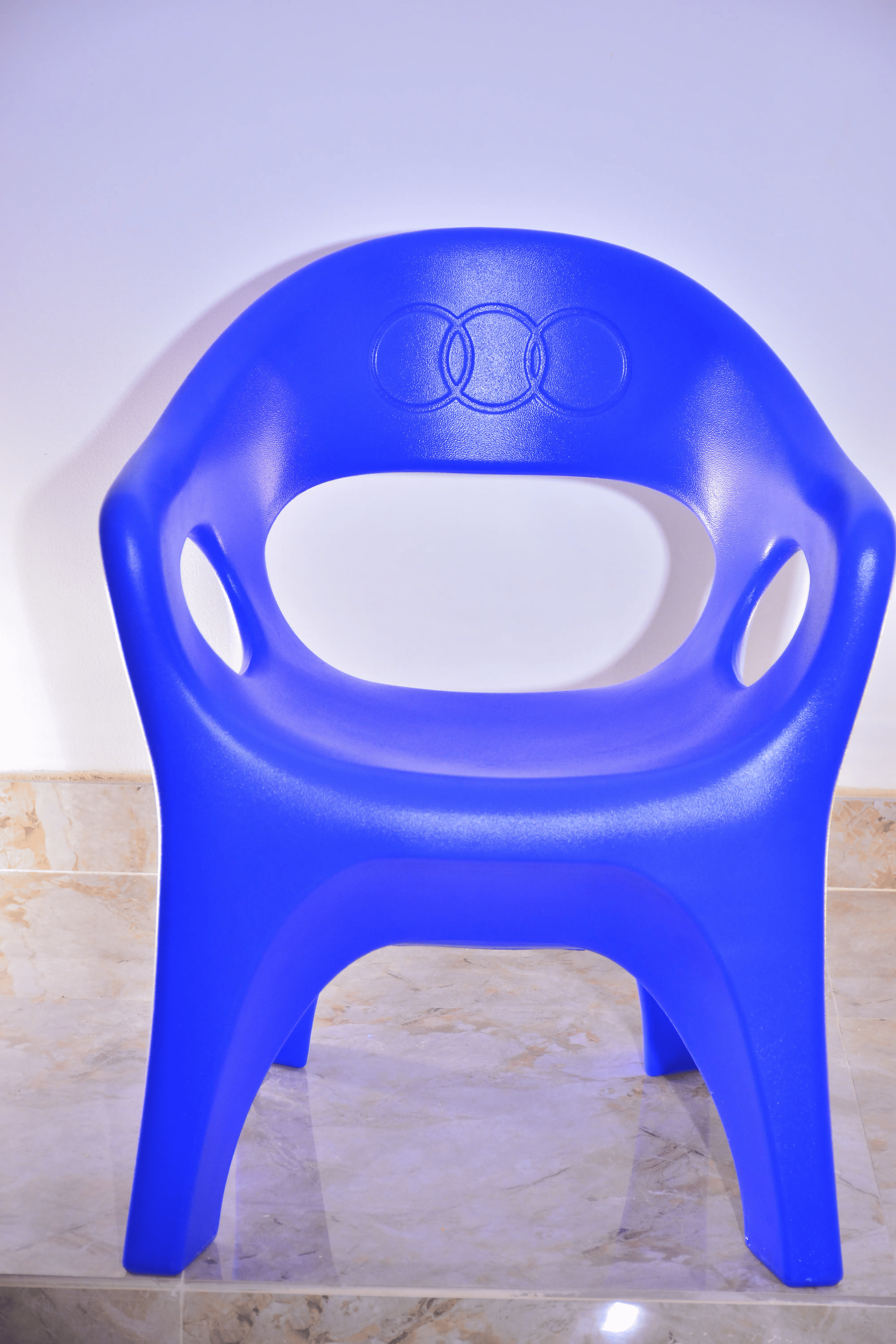 Medium Waha Chair made of Pure High-Quality Plastic MS-9905